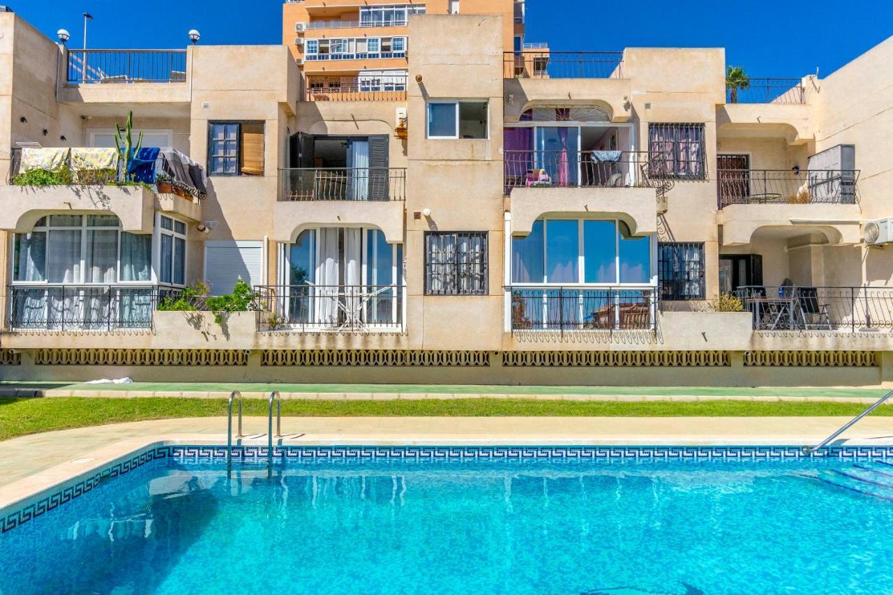 Apartamento HE Torre del Moro Torrevieja Exterior foto